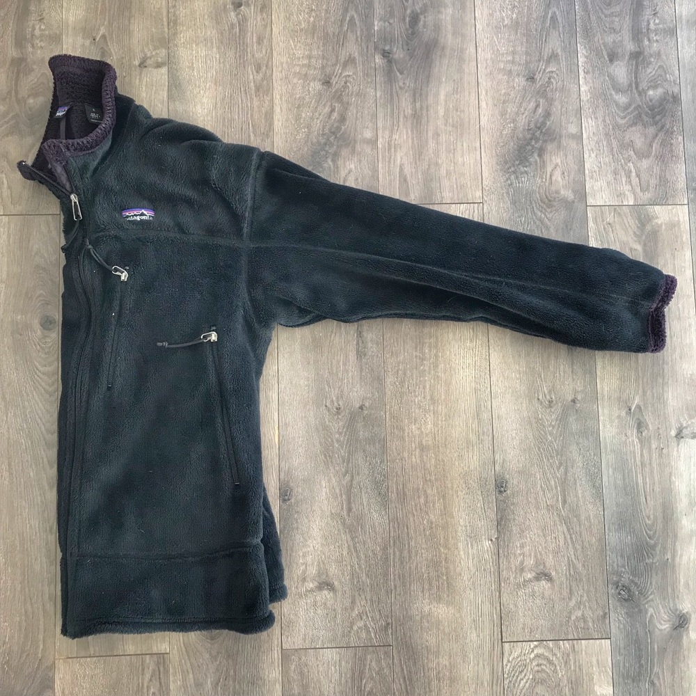 **SOLD** Vintage Patagonia Fall ‘01 R4® Fleece - Picture 7 of 8